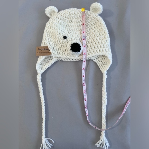 Zip Stitchery Polar Bear Hat Beanie Crochet White Black One Sz - Picture 8 of 10